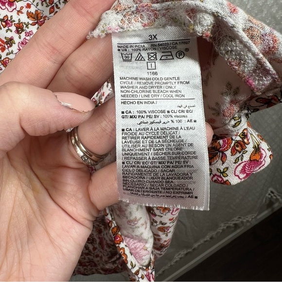 Old Navy Pink Floral Button Front Crepe Short Sleeve Dress - Picture 5 of 6